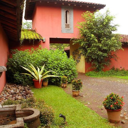 Hacienda La Isla Lodge Sarapiqui Exterior photo