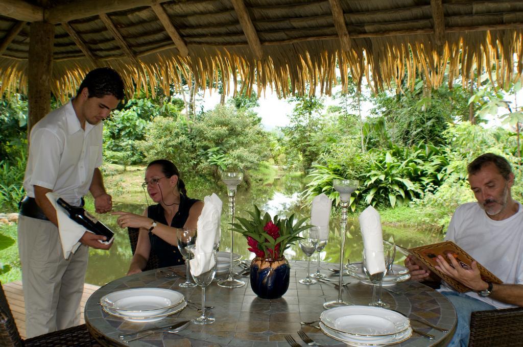 Hacienda La Isla Lodge Sarapiqui Exterior photo